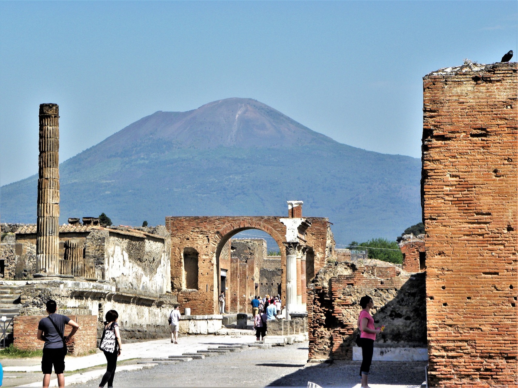 Tour of Pompeii with Private Guide & Skip-the-Line Tickets
